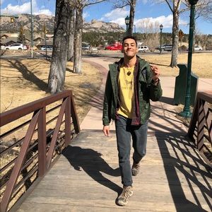 Meet your Posher, Noah